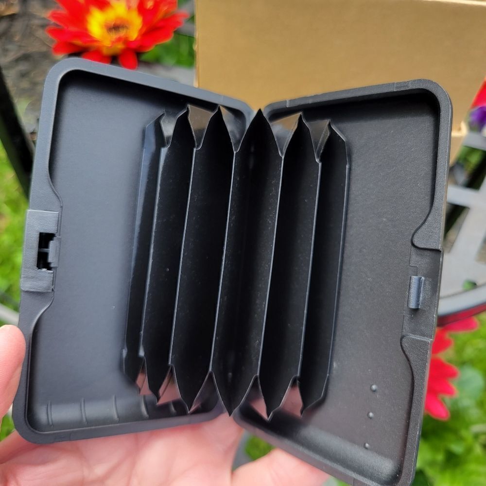 RFID Card Holder - Picture 5 of 5